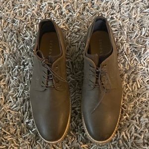 Seven 91 brown men dress shoes.